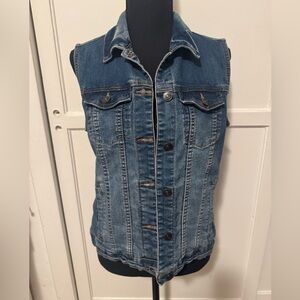dELiA*s Gray Denim Vest